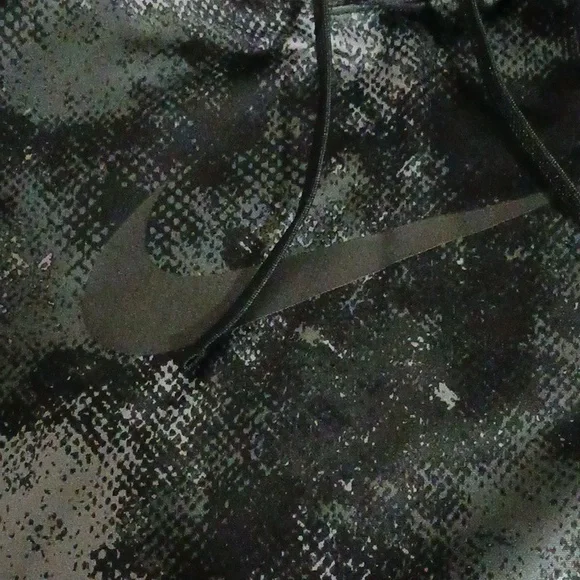 Nike Hoodie - Picture 2 of 7